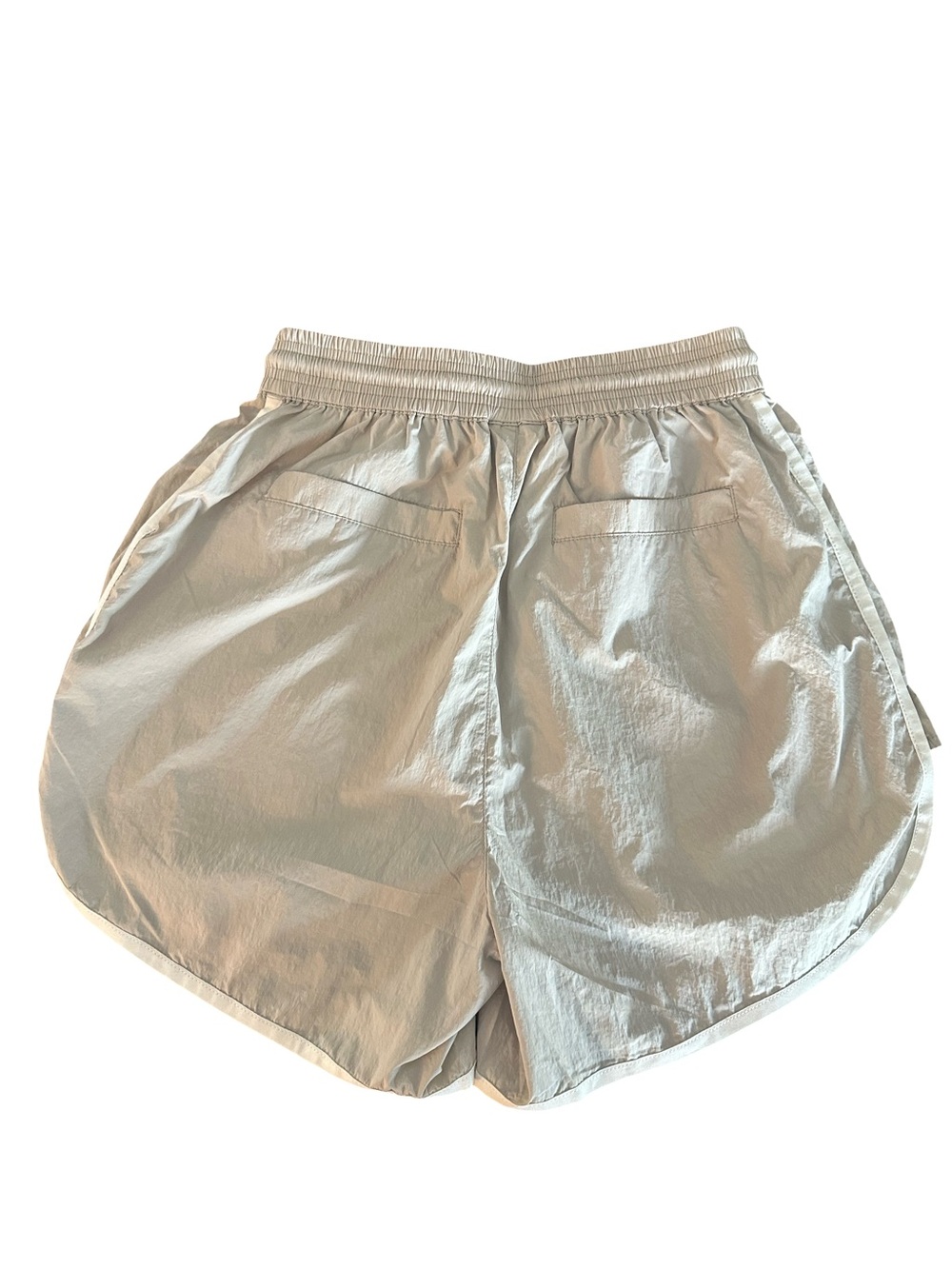 Varley Harmon High Rise 4” Drawstring Athletic Shorts Tan/Cream Trim Pockets - Picture 6 of 10